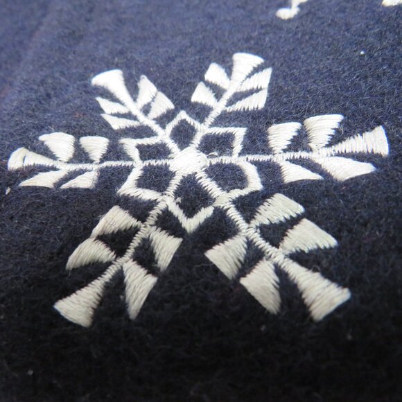 Navy 85% Wool Felt Snowflake Embroidered Stocking 20" Satin Lined - Picture 3 of 10
